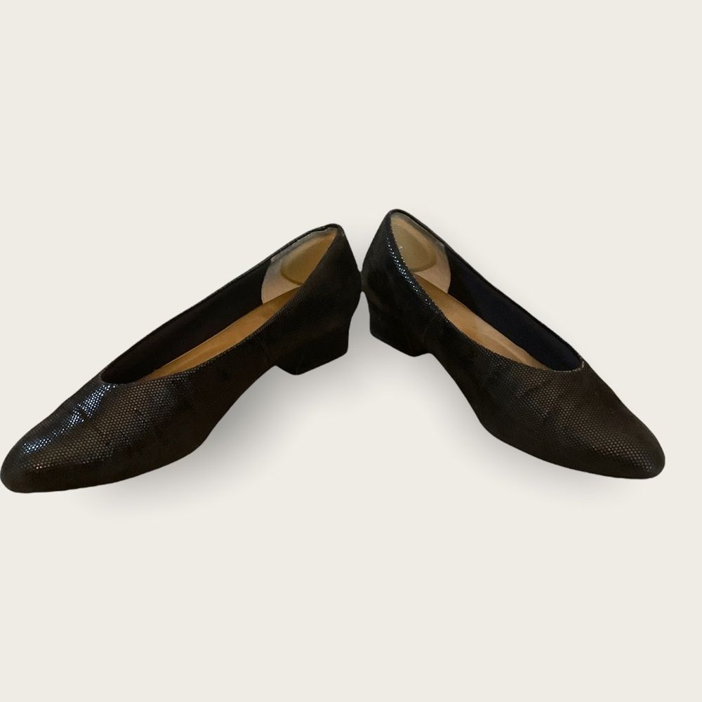 Nordstrom Comfort Construction vintage black genuine leather pumps shoes 8